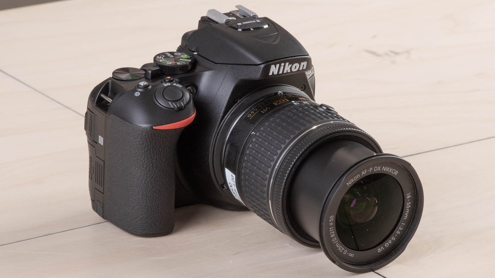 Nikon D5600 | DSLR Cameras: