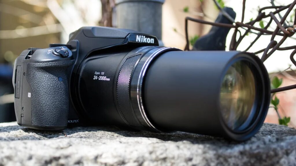 Introduction to the Nikon Coolpix P900: